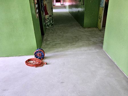 Nové podlahy v základnej škole v Partizánskom