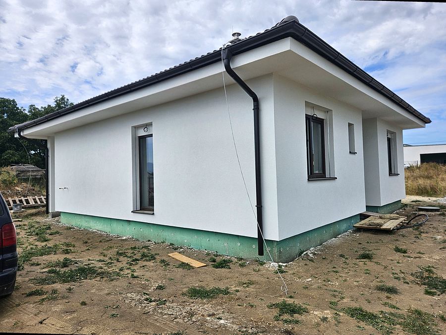 Dokončený rodinný dom, Chlebany, Chlebany, okres Bánovce nad Bebravou