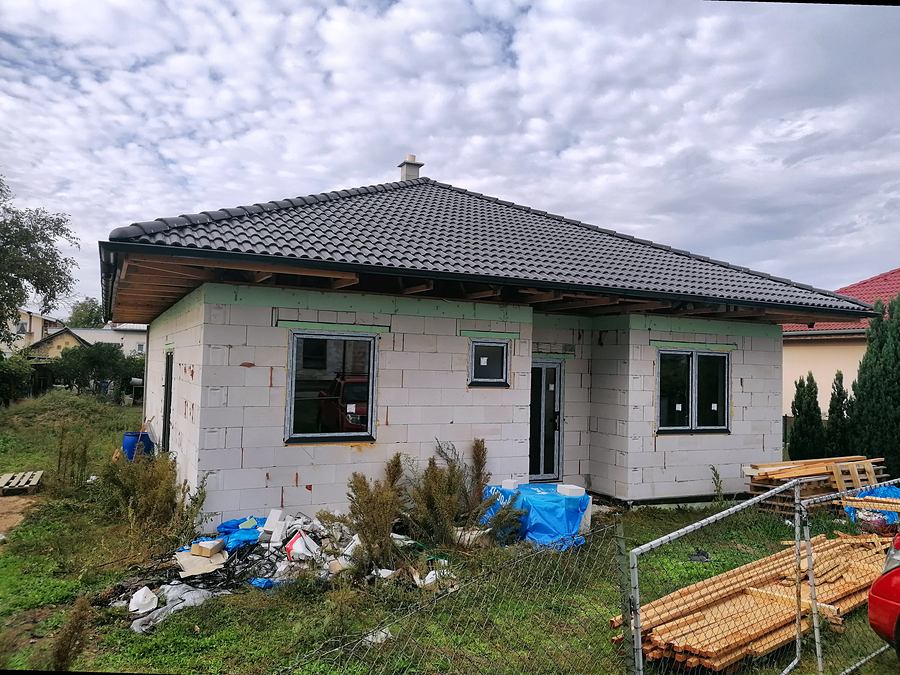 Hrubá stavba pod novou strechou, Žabokreky nad Nitrou, okres Partizánske